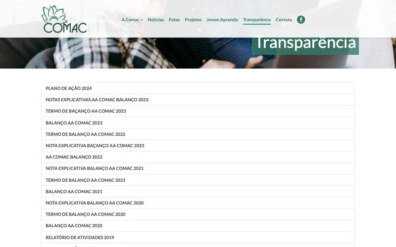 Área de transparência com balanços e relatórios